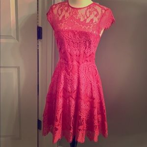 BB Dakota lace dress